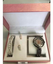 Часы наручные Givenchy, Baosali+браслет+серги+упаковка (женские)  в ассортиментеку. Большой выбор наручных часов оптом со склада в Новосибирске.  Ручные часы оптом по низкой цене.
