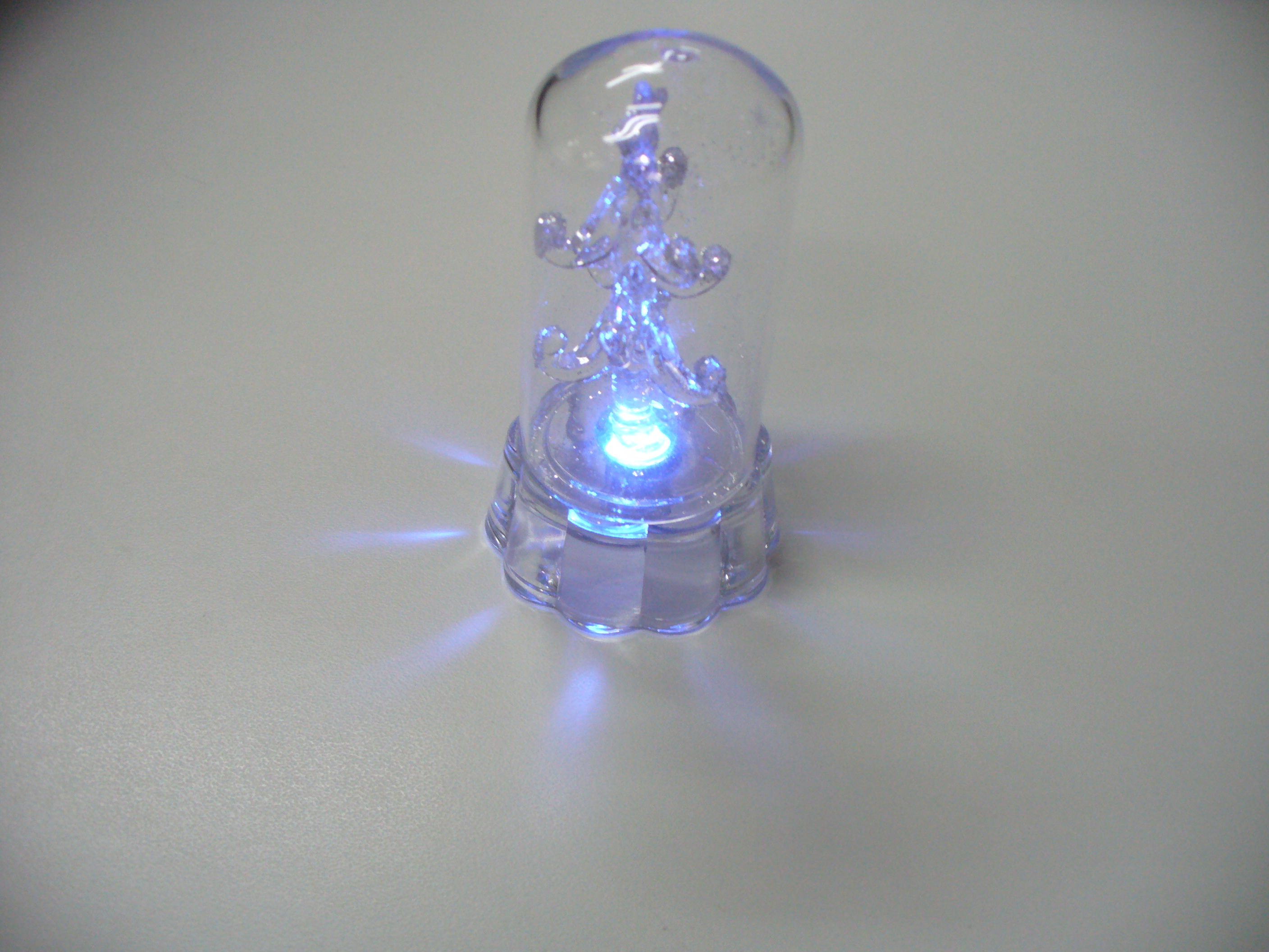 Игрушка световая "Елочка стекло" (батарейка в комплекте) 1 LED, под стекл.куполом