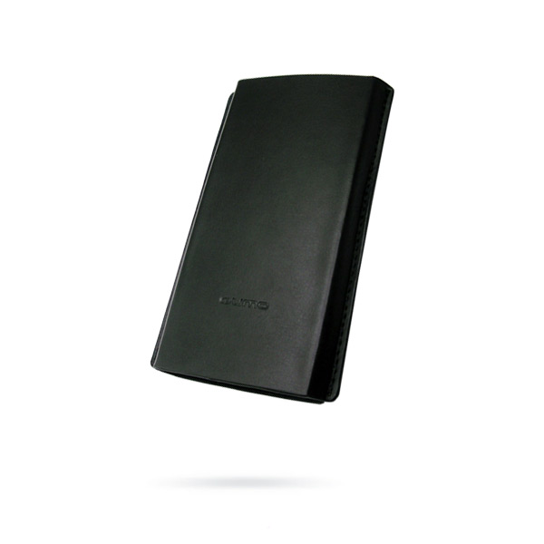 Чехол QUMO Flat для iPhone 4, черный