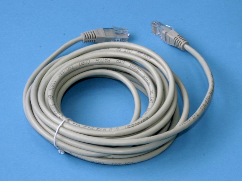 Патч корд UTP 4 пары, кат.5e, 15м литой K09150 (обжатый кабель для локальной сети)  /10