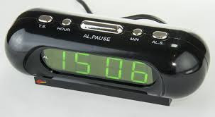 часы настольные VST-716/2 (зеленый, р-р цифр 2,3 см, 220V)